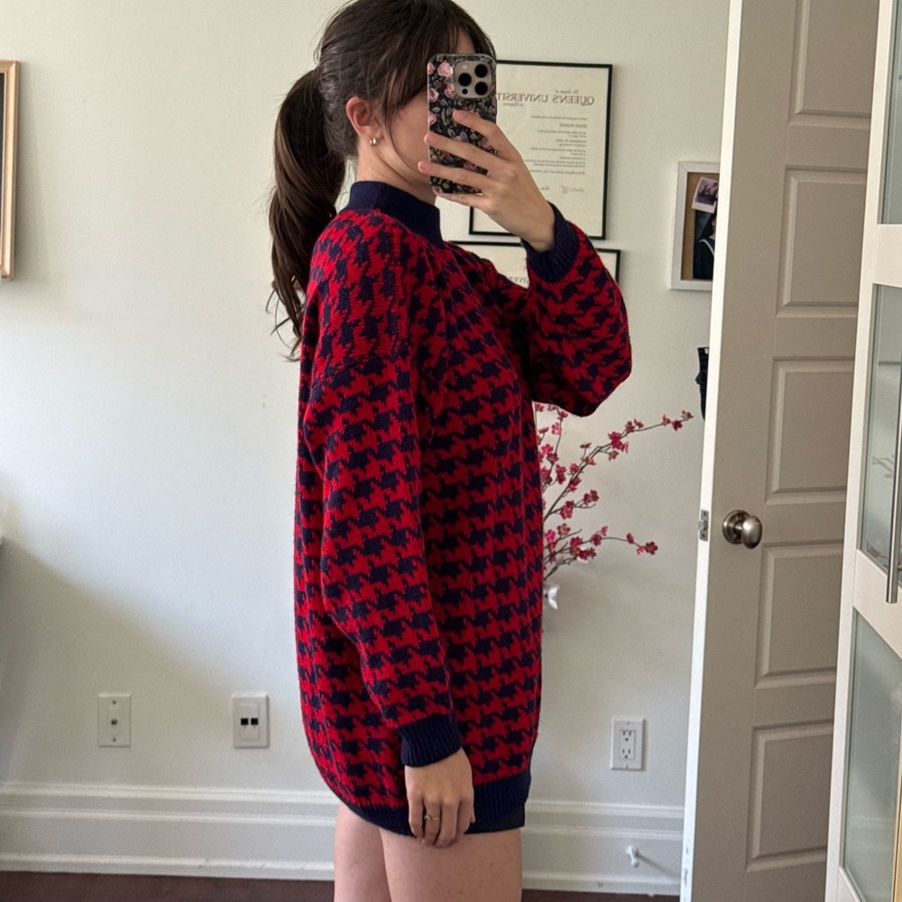 Vintage Red & Navy Houndstooth Knit Sweater - Picture 2 of 4